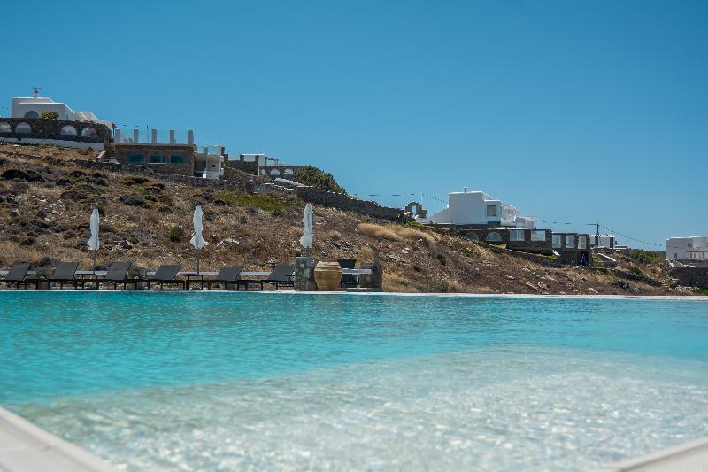 Capo Di Mykonos Resort Agios Ioannis Diakoftis Exterior foto