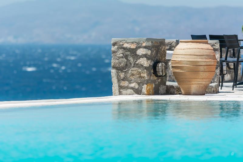 Capo Di Mykonos Resort Agios Ioannis Diakoftis Exterior foto